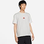 家の中でも大活躍☆最新☆ACGTシャツ☆Nike ACG☆選べる２色 家の中でも大活躍☆最新☆ACGTシャツ☆Nike ACG☆選べる2色